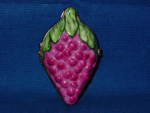 FLAT GRAPES